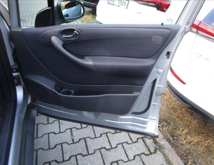 Mercedes-Benz Třídy A 25