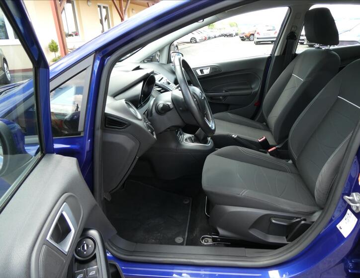 Ford Fiesta 18