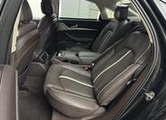 Audi A8 54