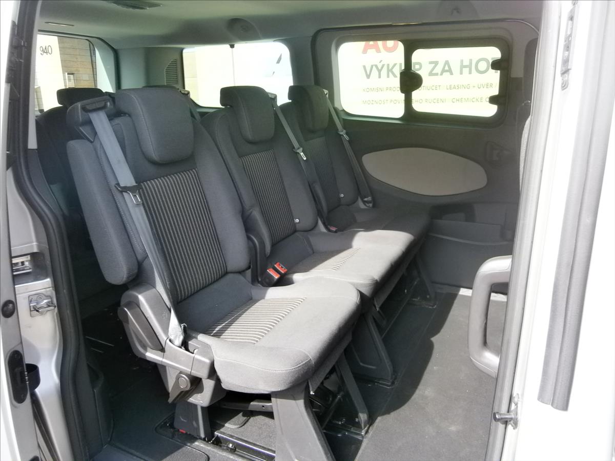 Ford Tourneo Custom