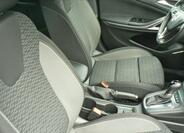 Opel Astra 12