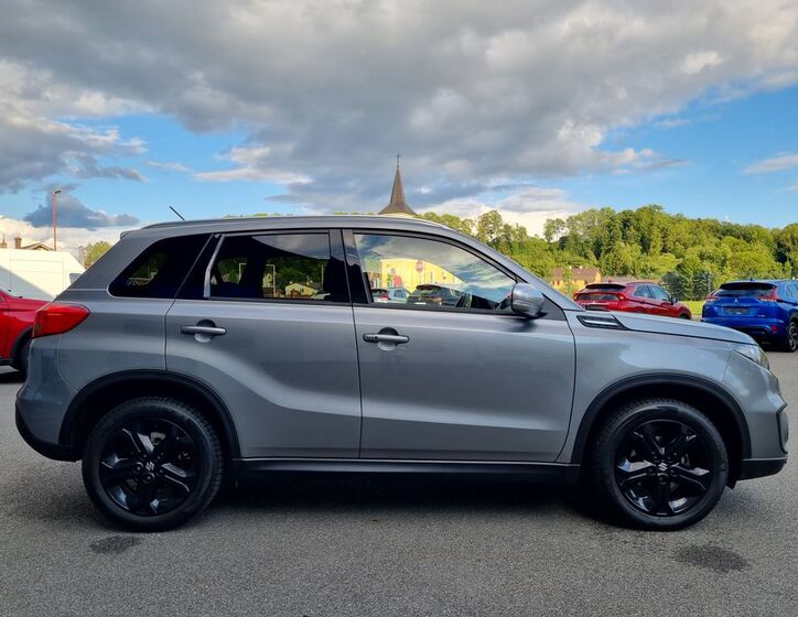 Suzuki Vitara 6