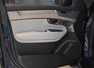 Volvo XC90 13