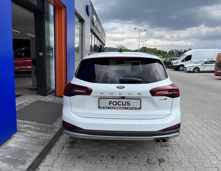Ford Focus 6