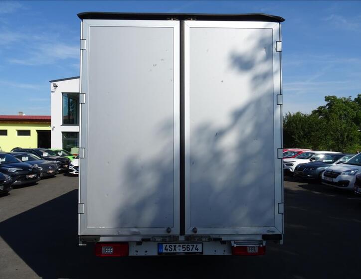 Mercedes-Benz Sprinter 8