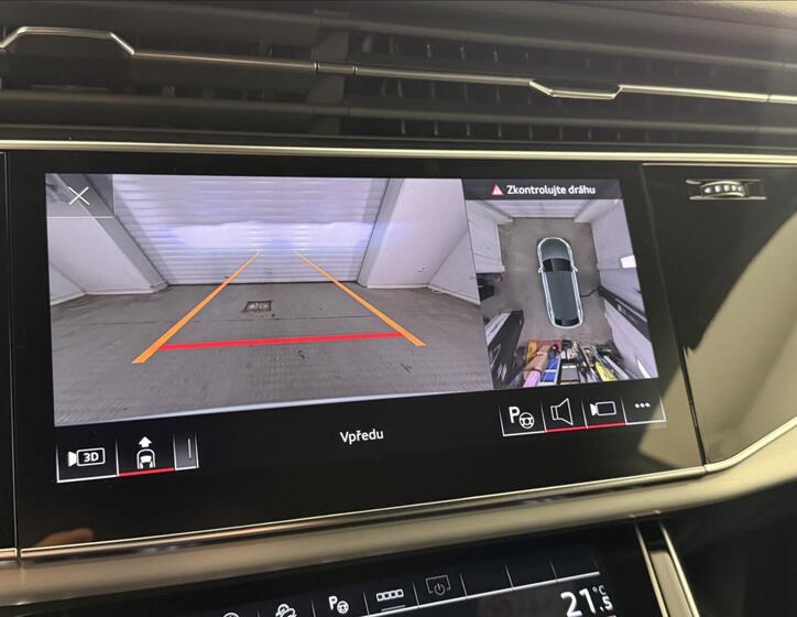 Audi Q8 27