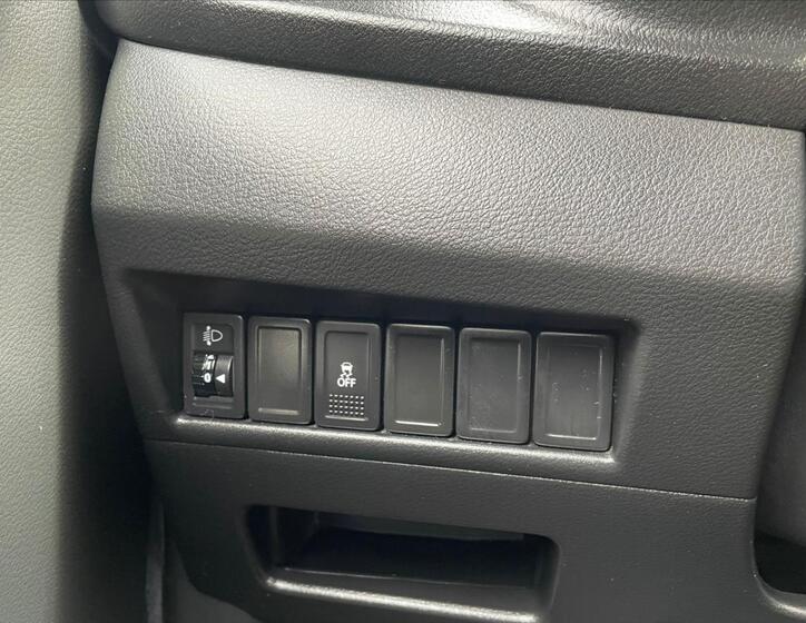 Suzuki Baleno 18
