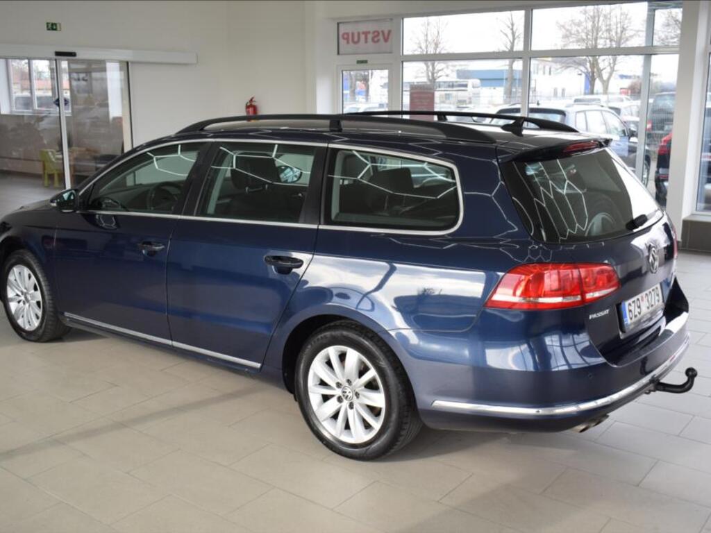 Volkswagen Passat 11