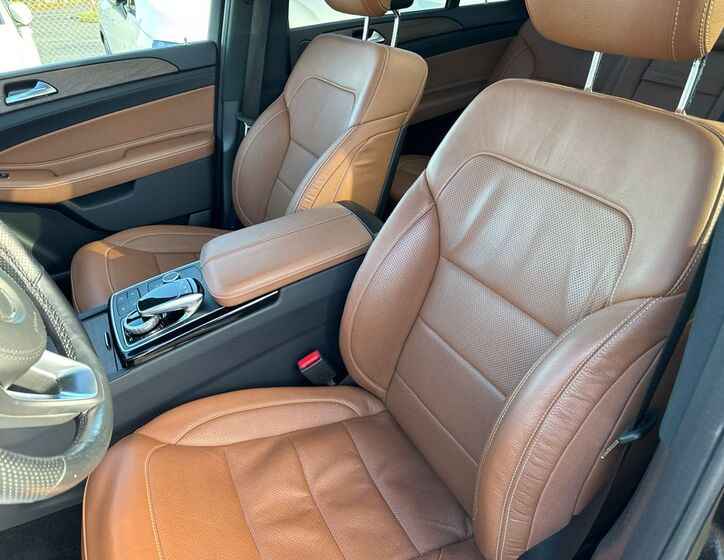 Mercedes-Benz GLS 13