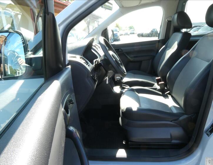 Volkswagen Caddy 16