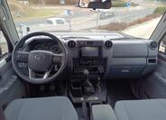 Toyota Land Cruiser 12