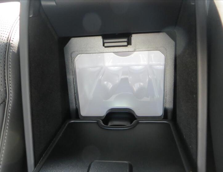 Mercedes-Benz Třídy S 38