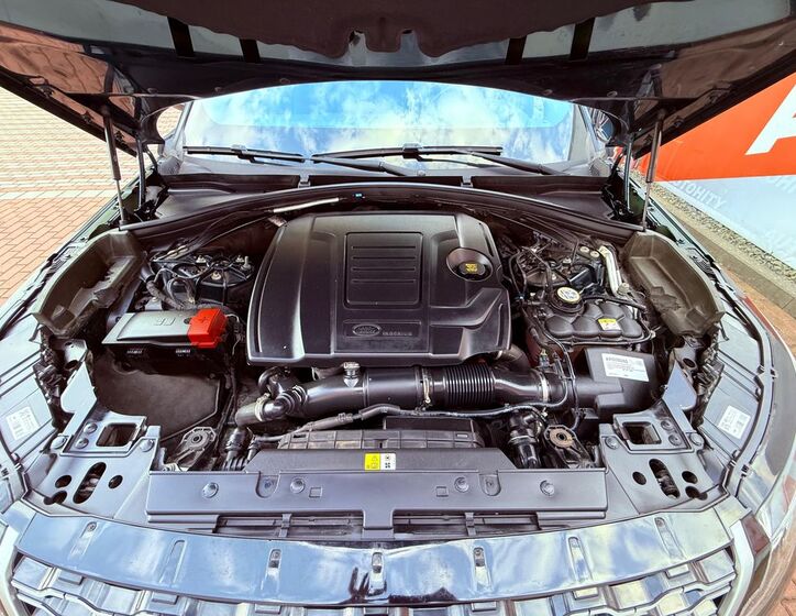 Land Rover Range Rover Velar 32
