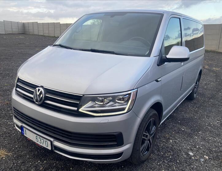 Volkswagen Multivan 1