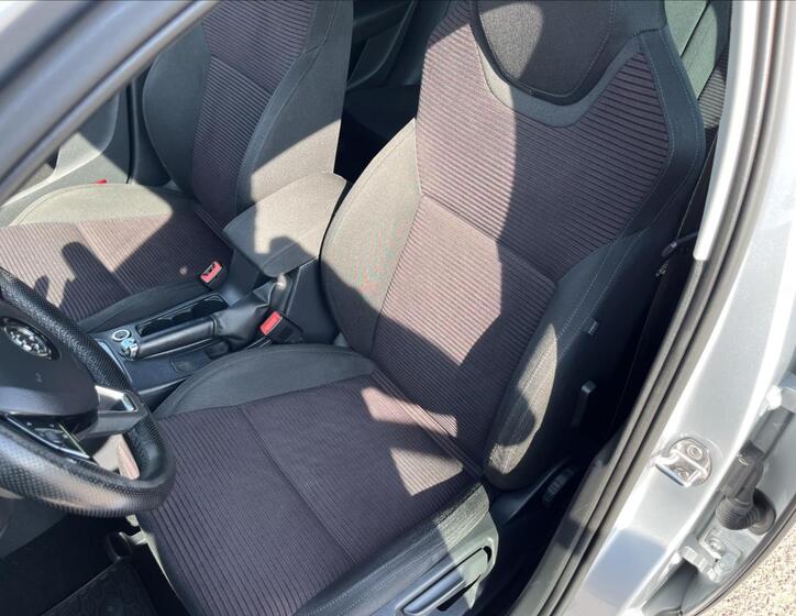 Škoda Octavia 10
