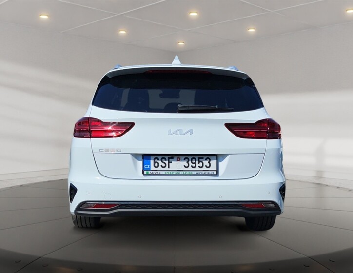 KIA Ceed 4