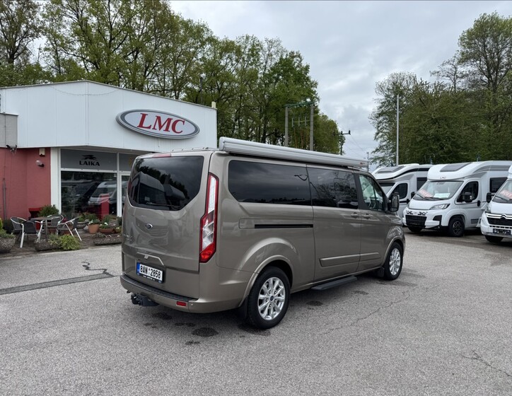 Ford Tourneo Custom 3
