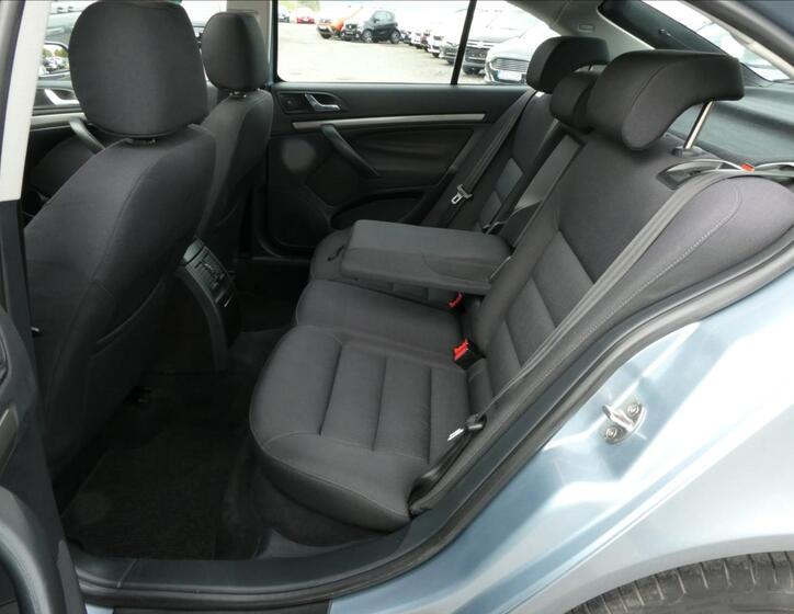 Škoda Octavia 21