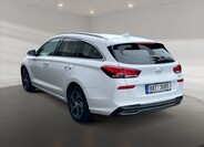 Hyundai i30 4