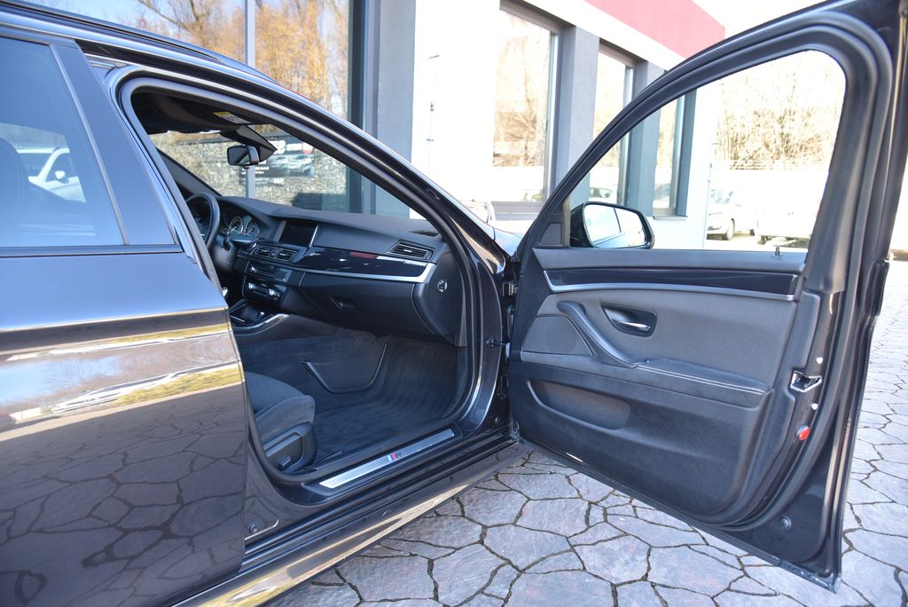 BMW Řada 5