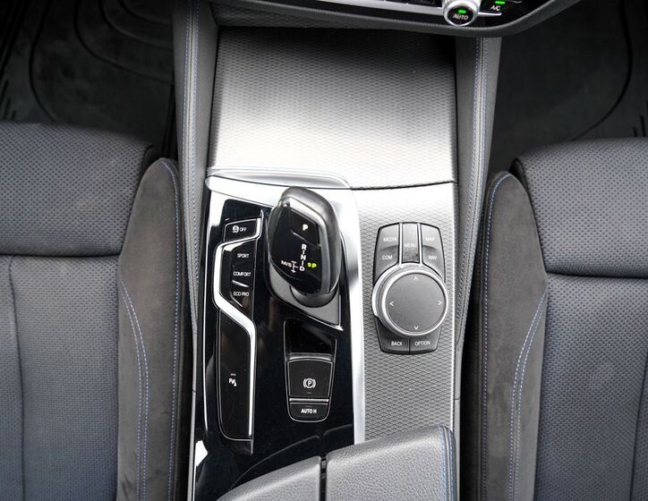BMW Řada 5 35