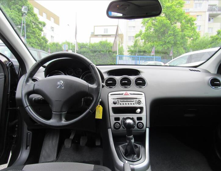 Peugeot 308 11