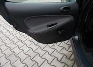 Peugeot 206 17