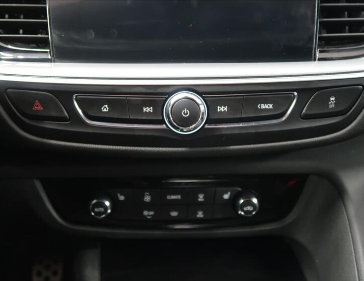Opel Insignia 25