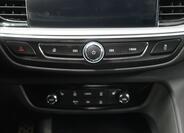 Opel Insignia 25