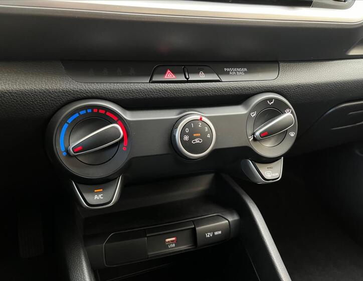 KIA Stonic 16