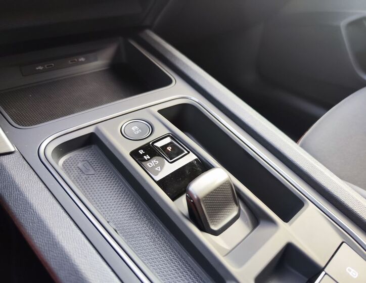 Cupra Leon 26