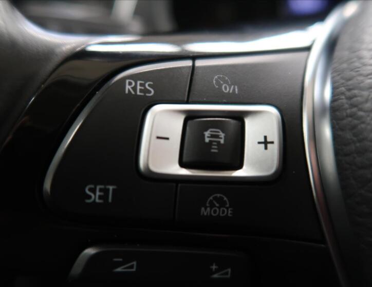 Volkswagen Passat 19