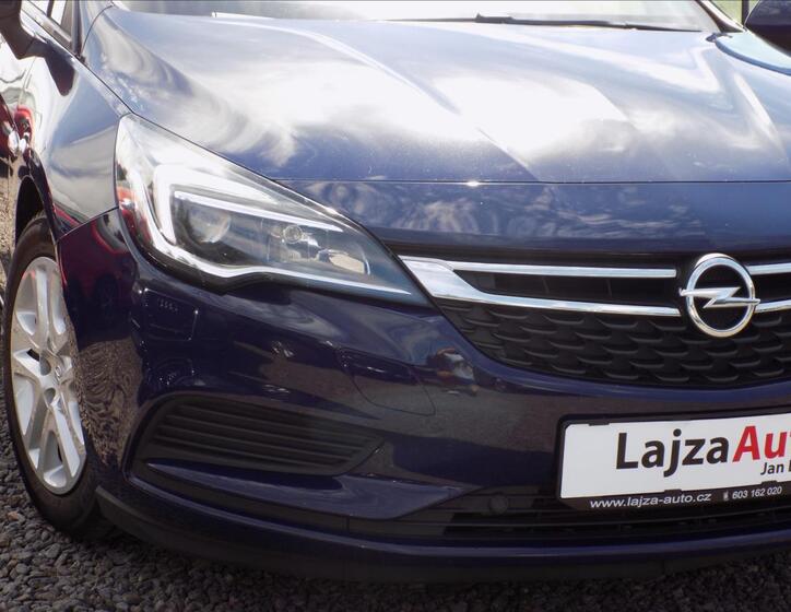 Opel Astra 10