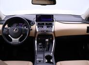Lexus NX 300h 34