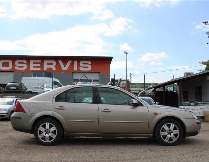 Ford Mondeo 4