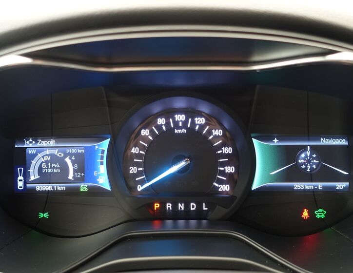 Ford Mondeo 10