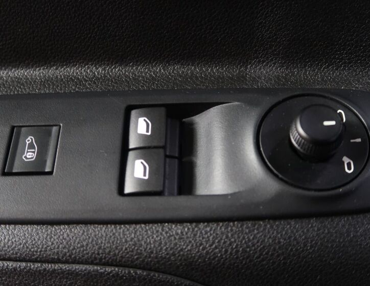 Toyota ProAce 18
