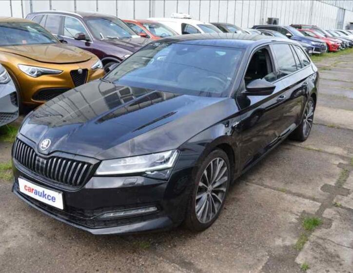 Škoda Superb 1