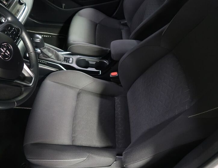 Toyota Corolla 9