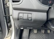 Hyundai i20 16