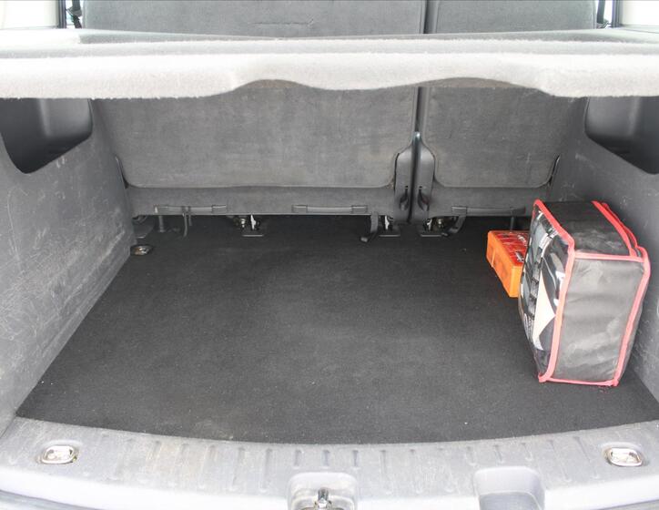 Volkswagen Caddy 12
