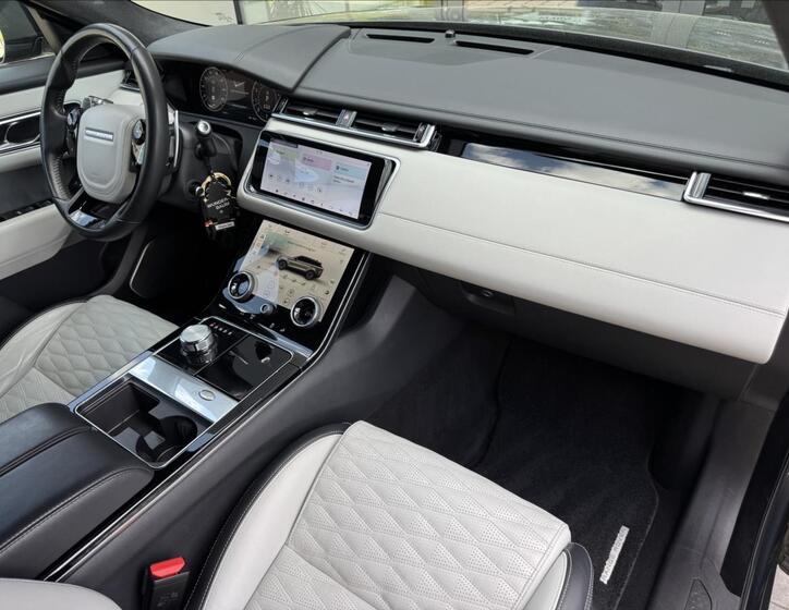 Land Rover Range Rover Velar 16