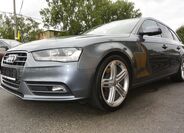 Audi A4 43