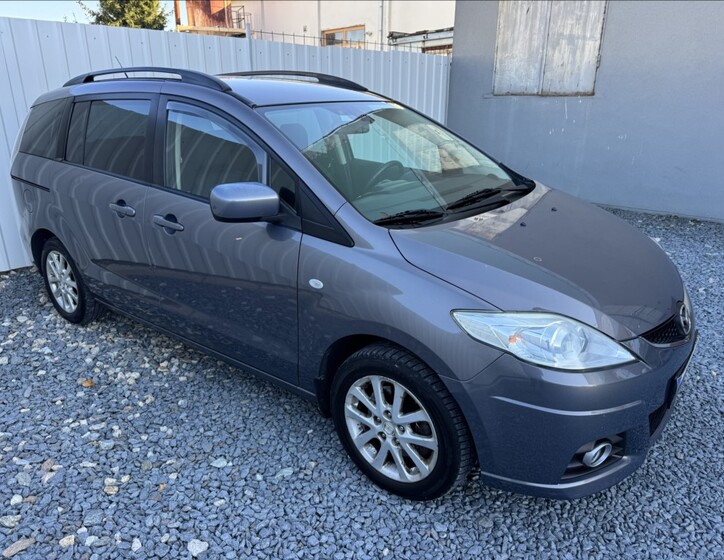 Mazda 5 8