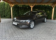 Volkswagen Passat 1
