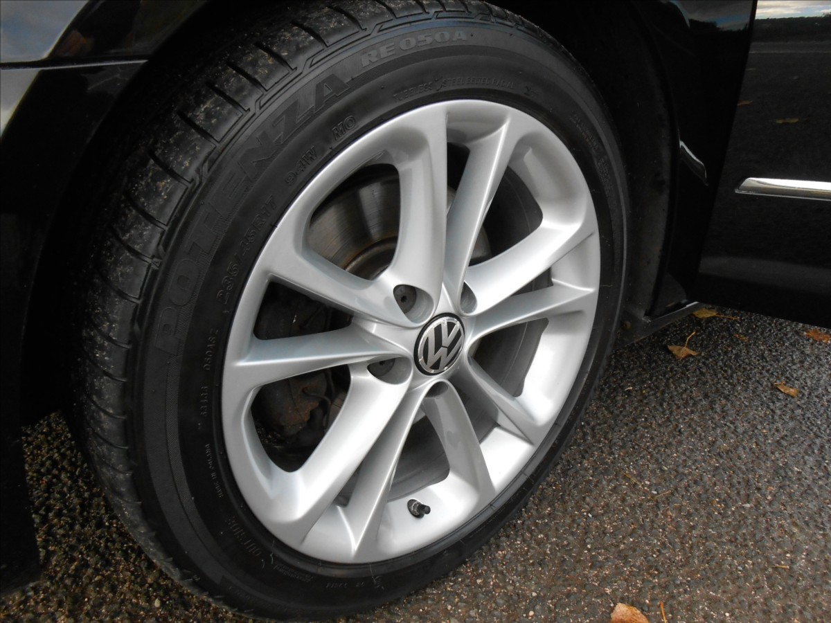 Volkswagen Passat CC