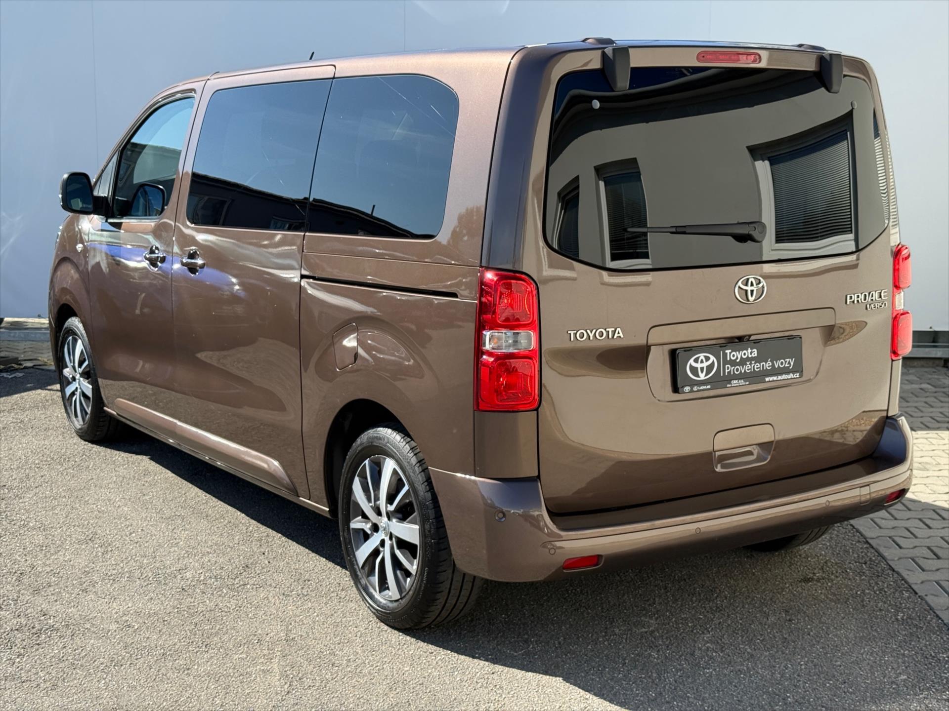 Toyota ProAce Verso