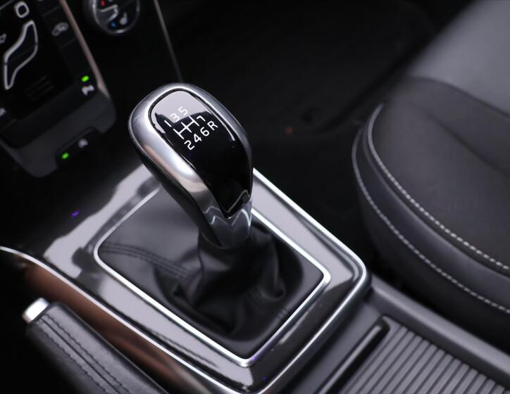 Volvo V40 26