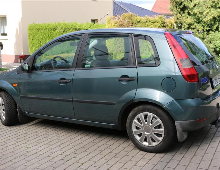 Ford Fiesta 10