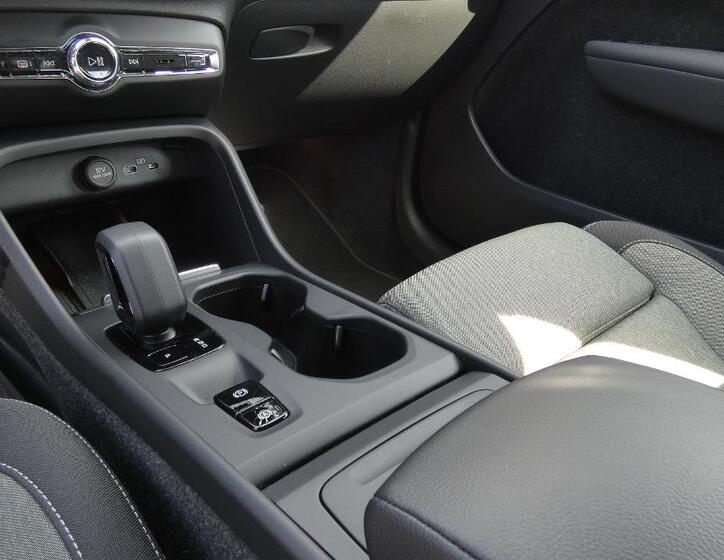 Volvo XC40 6
